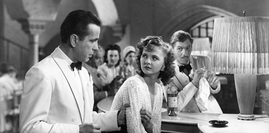 3 διαχρονικά μαθήματα στυλ από τον Humphrey Bogart