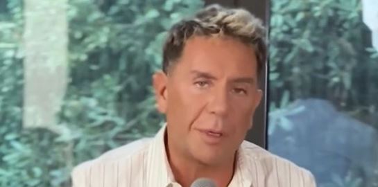 O Γιώργος Μαζωνάκης έκανε βίντεο για τη νοσηλεία του στο Δρομοκαΐτειο