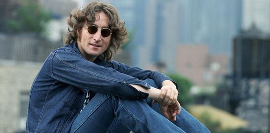 Θρυλικά style icons που αποθέωσαν το τζην μπουφάν