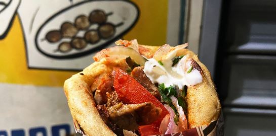 Δυσκολευτήκαμε αλλά μάλλον καταλήξαμε στα 3 κορυφαία σουβλάκια της Αθήνας