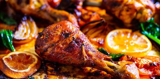 Μπουτάκια κοτόπουλου με πικάντικο γλάσο, η συνταγή