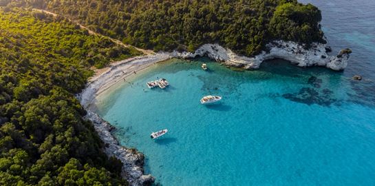 Οι 5 πιο ωραίες ελληνικές παραλίες που αξίζει να πας έστω μια φορά στη ζωή σου