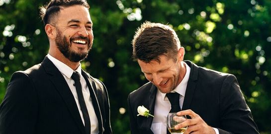 Στιλάτος και άνετος σε γάμο