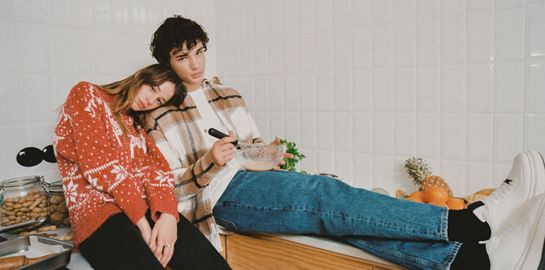 The New Together: Η πρώτη Χριστουγεννιάτικη ταινία μικρού μήκους της Pull&amp;Bear