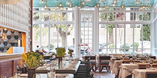 Cookoovaya, Basegrill και Travolta μαγειρεύουν για τους γιατρούς της πόλης