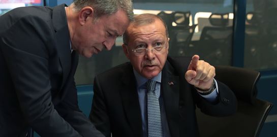 Τα επικίνδυνα παιχνίδια του Erdogan και η σύγκρουση με Macron
