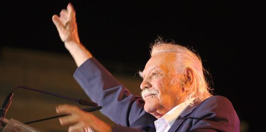 Το τελευταίο αντίο στον Μανώλη Γλέζο