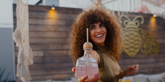 To all star cocktail party της Patrón στην Astir Beach