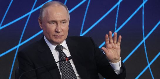 Από ό,τι φαίνεται, ο Vladimir Putin στο εξής θα κυκλοφορεί με αλεξίσφαιρο