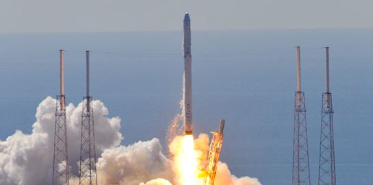 H NASA και η Space X έγραψαν ιστορία