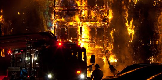 Σε κρίσιμη κατάσταση νοσηλεύονται ο Μανώλης Μαυρομμάτης και η σύζυγός του