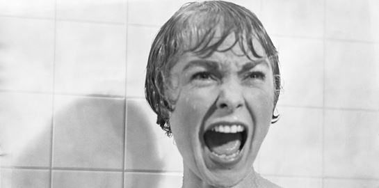 Τι σχέση έχει η ιστορία του Ed Gein στο Netflix με το Ψυχώ του Alfred Hitchcock