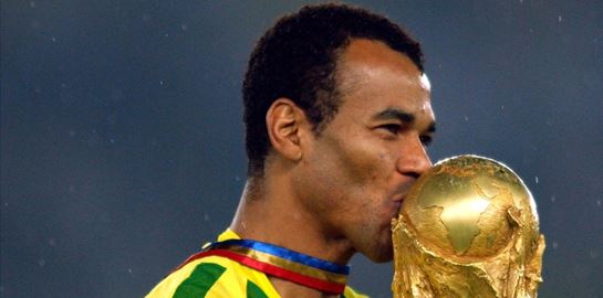 Cafu, από την επιτυχία στην πτώχευση
