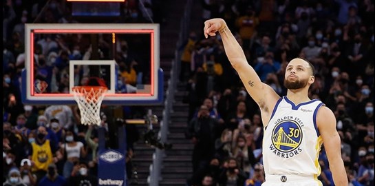 Ο Steph Curry άλλαξε το παιχνίδι