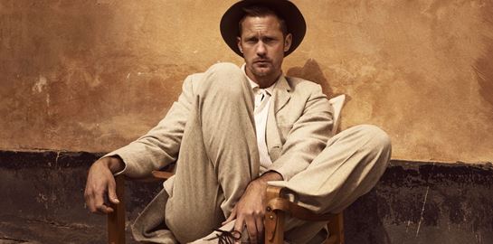 Ο οδηγός του Alexander Skarsgård για τις μπότες της σεζόν