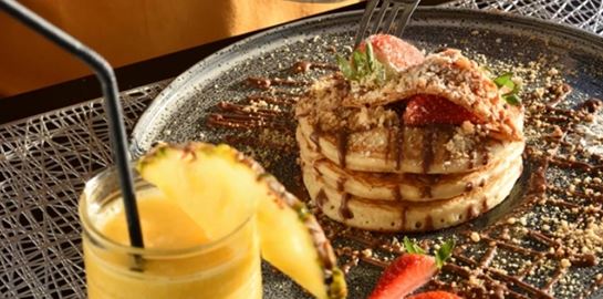 Στο Poseidon Athens Hotel για επικό brunch με θέα στον Σαρωνικό