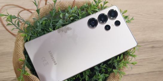 Το Samsung Galaxy S25 Ultra έρχεται με λίγες βελτιώσεις, όμως παραμένει μεγαθήριο [Tech Review]