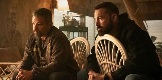 O Ben Affleck ξανά μαζί με τον Matt Damon στη νέα ταινία του Netflix, το The Rip (trailer)