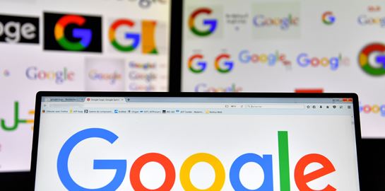 Λίγα λόγια για τα 'γειτονικά δικαιώματα' που υπέγραψε η Google με τα γαλλικά ΜΜΕ