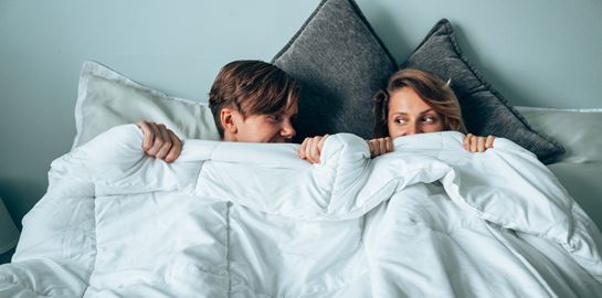 Πότε είναι η σωστή στιγμή να κάνεις σεξ σε μια νέα σχέση