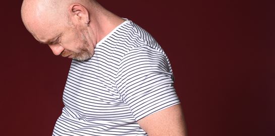 Πώς επηρεάζει η παχυσαρκία την τριχόπτωση