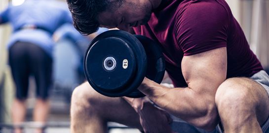 Τεράστια μπράτσα με 15αλεπτη προπόνηση, γίνεται