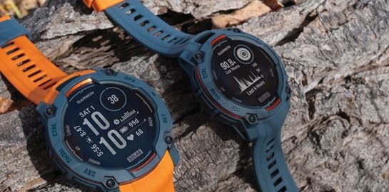Garmin Instinct 3: Ανθεκτικά smartwatches τώρα και με οθόνη AMOLED