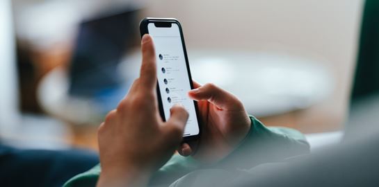 Τι σημαίνει το μήνυμα του Facebook που ζητά να &#39;χαρίσεις&#39; τα προσωπικά σου δεδομένα