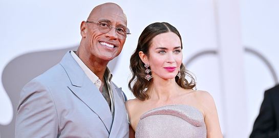 O The Rock έχασε 30 κιλά και το ίντερνετ παραληρεί