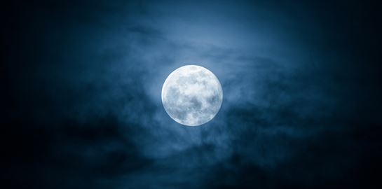 Τι είναι το &#39;μαύρο φεγγάρι&#39;; Το σπάνιο φαινόμενο που θα δούμε στις 23 Αυγούστου