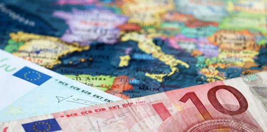 Πώς η Ελλάδα αναδείχθηκε πρωταθλήτρια στις επενδύσεις