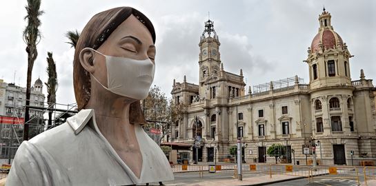 6 μαρτυρίες Ελλήνων από κάθε γωνιά του πλανήτη