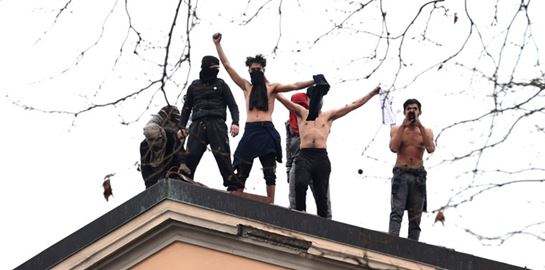 Στην Ιταλία υπάρχει φόβος για σοβαρές κοινωνικές αναταραχές