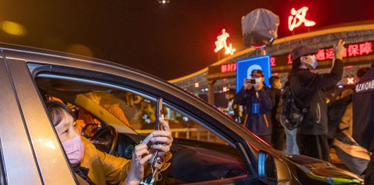 Η Γουχάν αναπνέει ξανά μετά από 2,5 μήνες