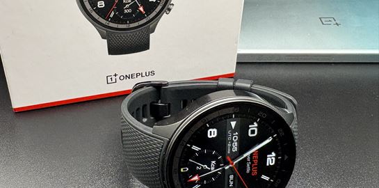 Το OnePlus Watch 2R είναι προσιτό αλλά προσφέρει ουσία [Tech Review]