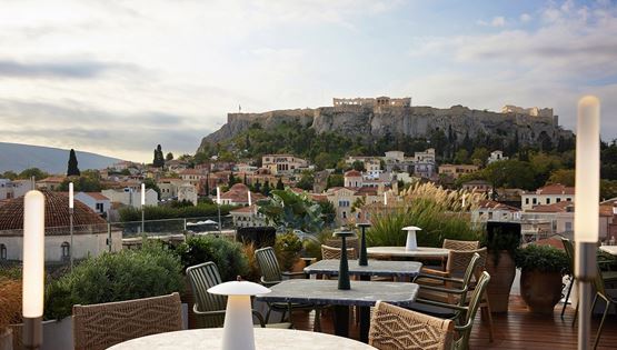 360 Restaurant &amp; Bar