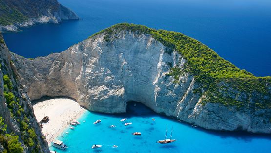 10 κρυφοί παράδεισοι προσβάσιμοι μόνο με σκάφος