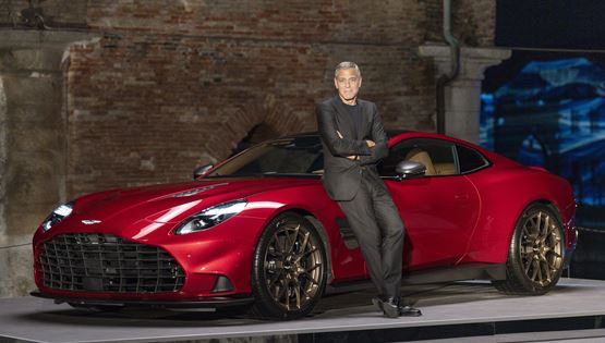 Τέλειος συνδυασμός σημαίνει νέα Aston Martin Vanquish και George Clooney