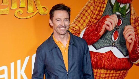 Το ανοιξιάτικο smart casual look του Hugh Jackman