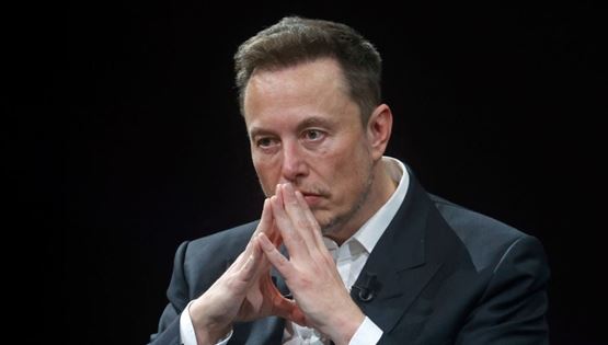 Οι διαφημίσεις στο Χ στέλνουν τον Elon Musk στα δικαστήρια