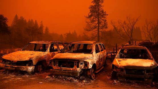 Φωτογραφίες από την καταστροφική πυρκαγιά της Καλιφόρνιας