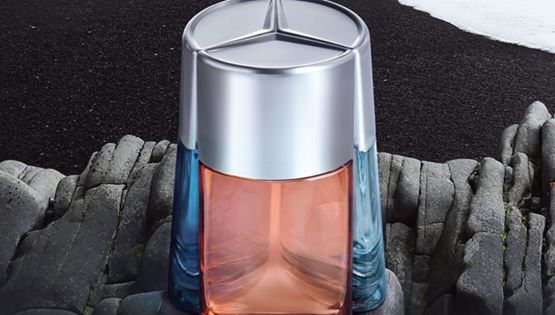 Γη, θάλασσα και αέρας κυκλοφορούν σε άρωμα από την Mercedes-Benz