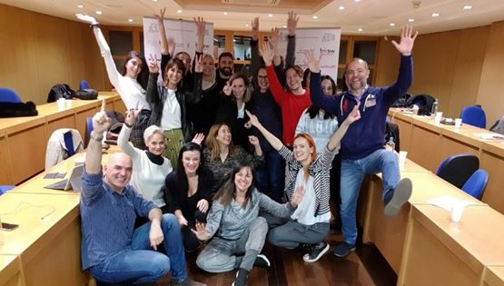 Τι χρειάζεται για να χτίσεις το δικό σου fashion brand