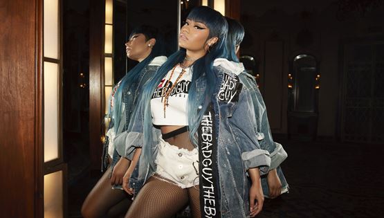 Η Diesel τρολάρει τους απανταχού online haters