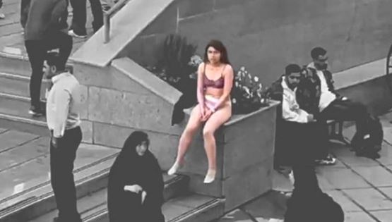 Ahoo Daryaei: Η ηρωίδα που έριξε φως στο σκοτάδι του Ιράν