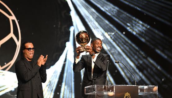 Ουσμάν Ντεμπελέ και η Αϊτάνα Μπονμάτι οι νικητές της Χρυσής Μπάλας 2025-Όλα τα βραβεία που απονεμήθηκαν