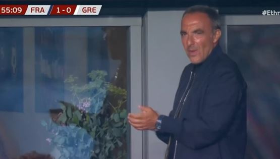 Η Εθνική Ελλάδος έχασε, το Twitter 'κράζει' τον Νίκο Αλιάγα