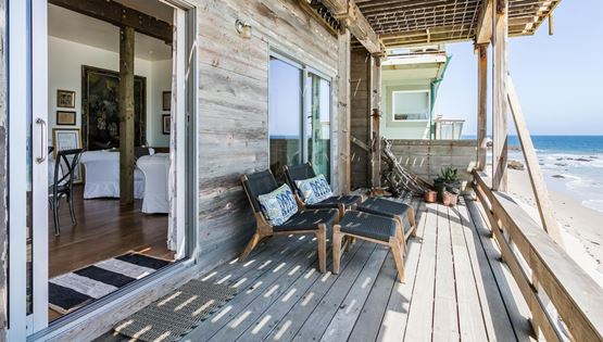 Τα ομορφότερα σπίτια για διακοπές δίπλα στη θάλασσα