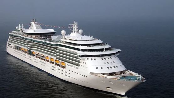 Πόσο δύσκολο είναι να κάνεις κρουαζιέρα για 9 μήνες και πόσο κοστίζει