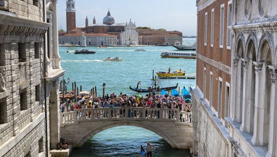 Τα 10 πιο δημοφιλή τουριστικά αξιοθέατα στον κόσμο για το 2018